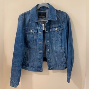 Banana republic jean jacket